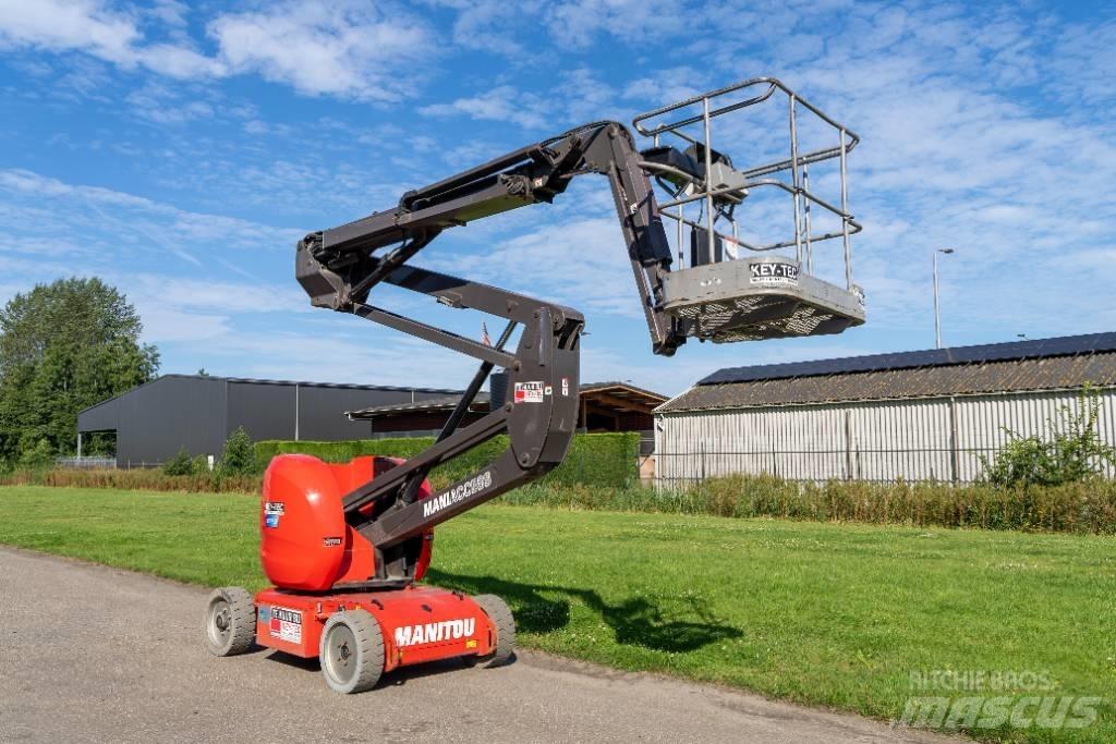 Manitou AETJ 150 曲臂高空工作平台