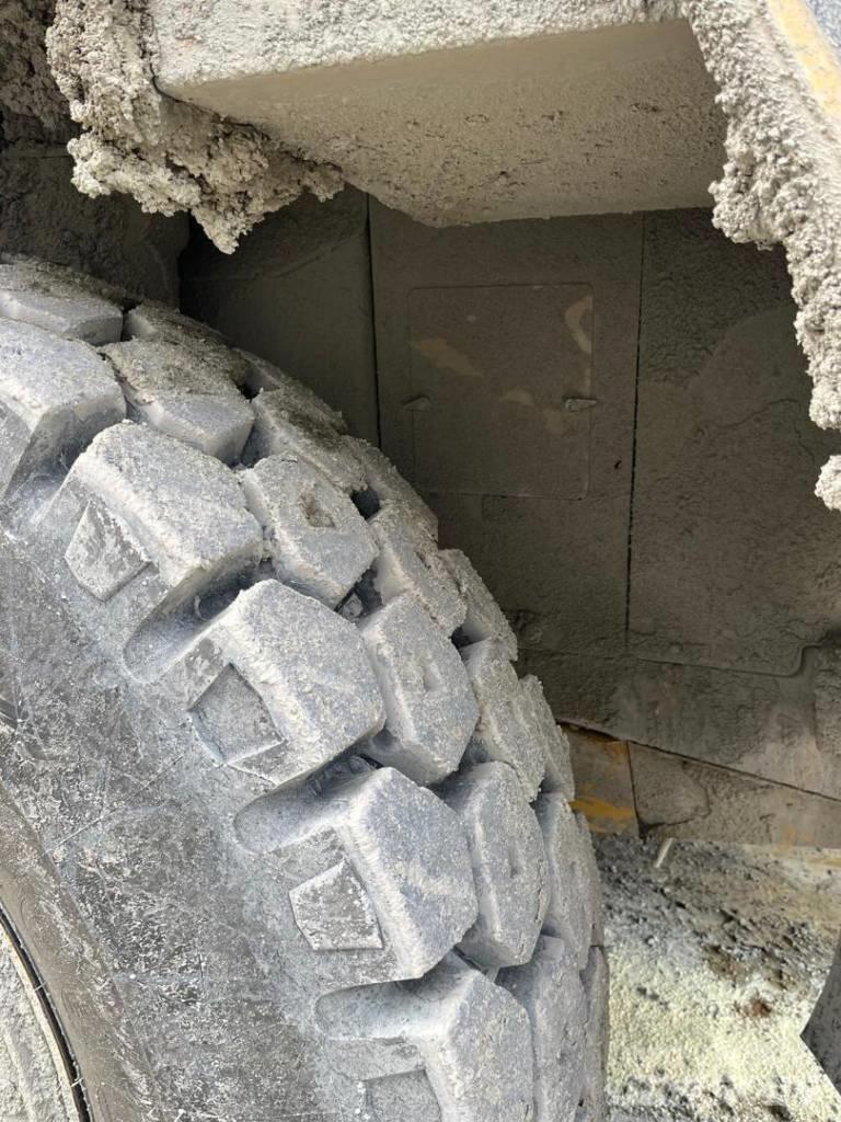 CAT 771D 刚性自卸车