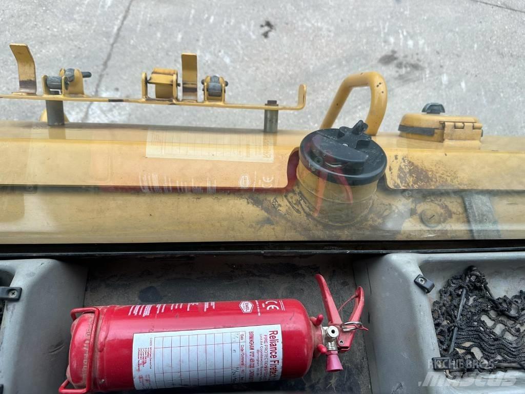 CAT D 6 N LGP 履带式推土机