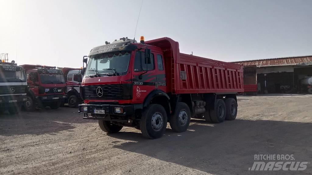 Mercedes-Benz 3535 自卸式货车
