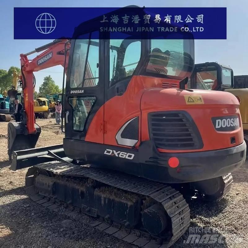 Doosan DX 60 履带挖掘机