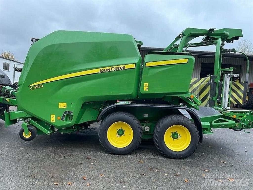 John Deere C451R 圆捆打捆机