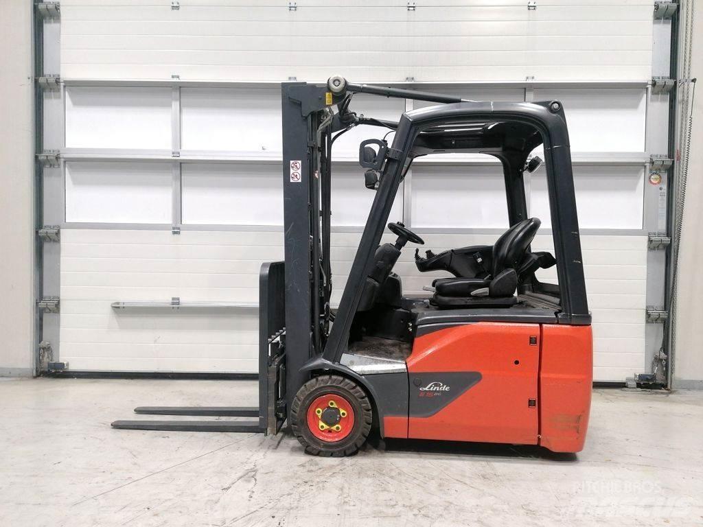Linde E15-02 电动叉车