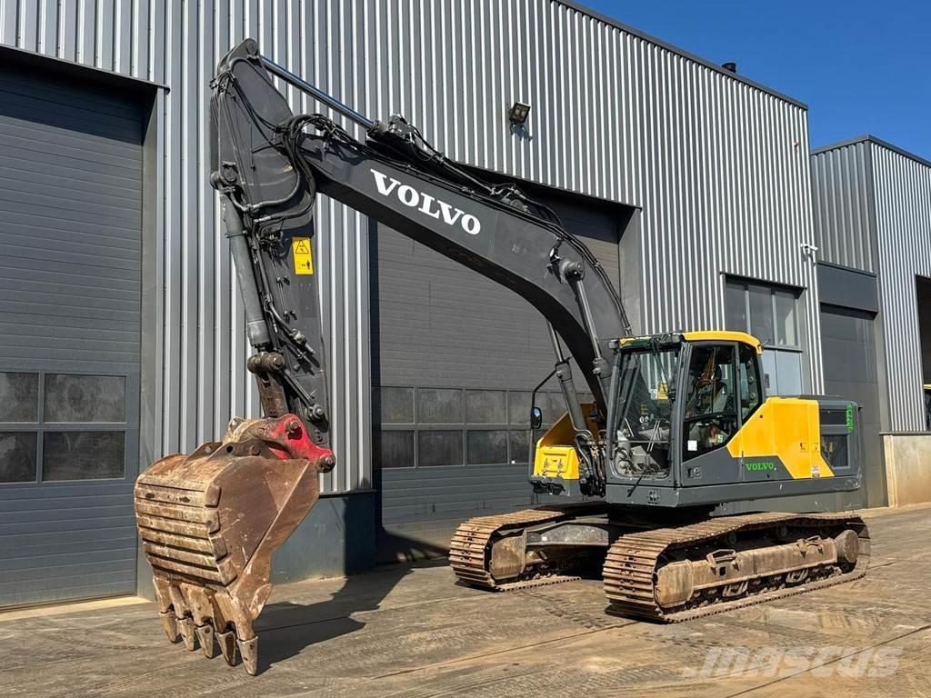 Volvo EC220EL 履带挖掘机