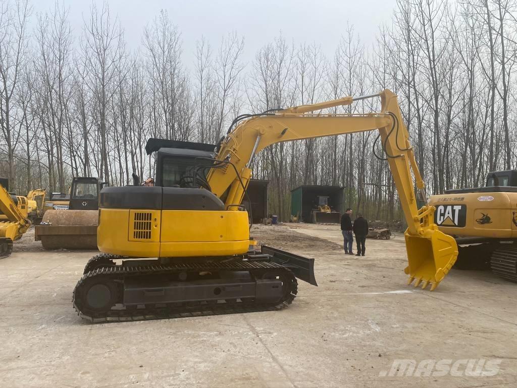 Komatsu PC128US 履带挖掘机