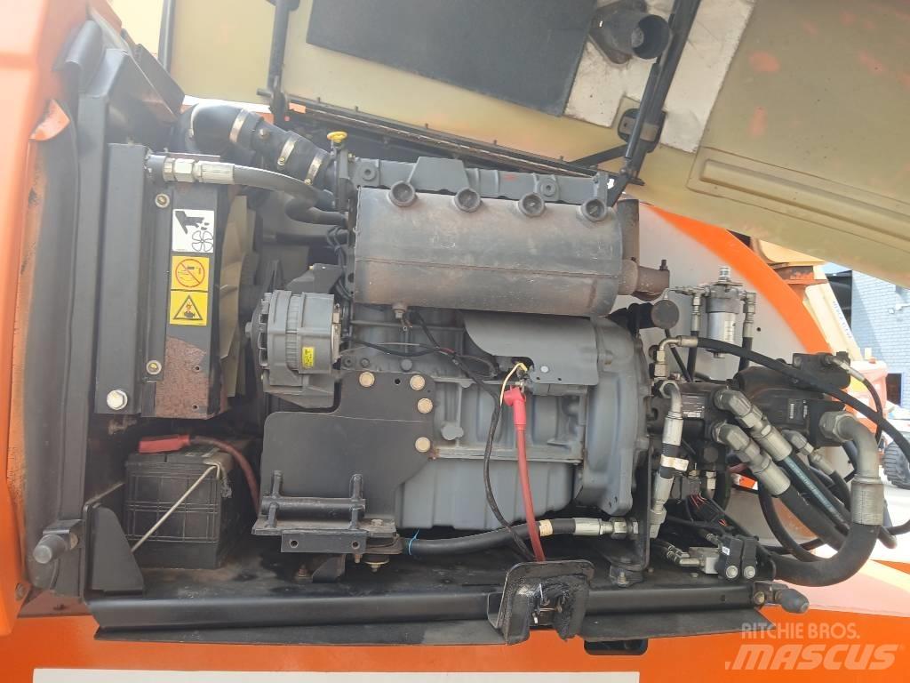 JLG 860 SJ 直臂高空工作平台