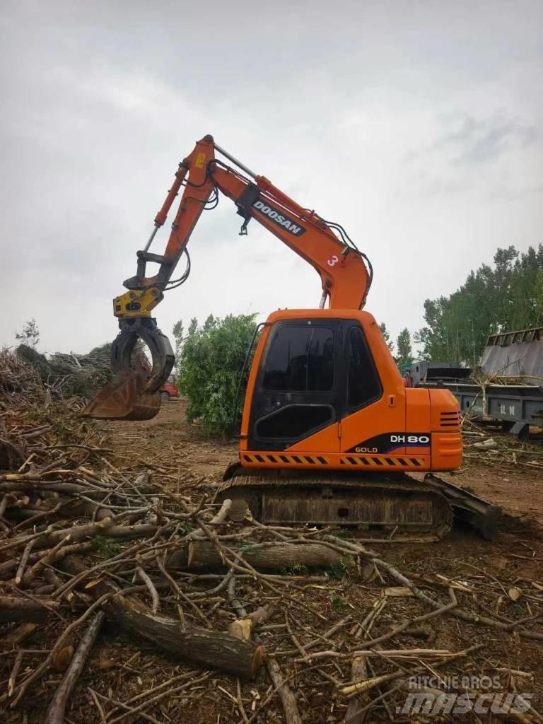 Doosan DH 80 履带挖掘机