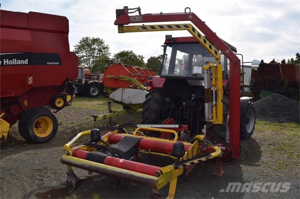 Welger 1500 E 牧草包膜机