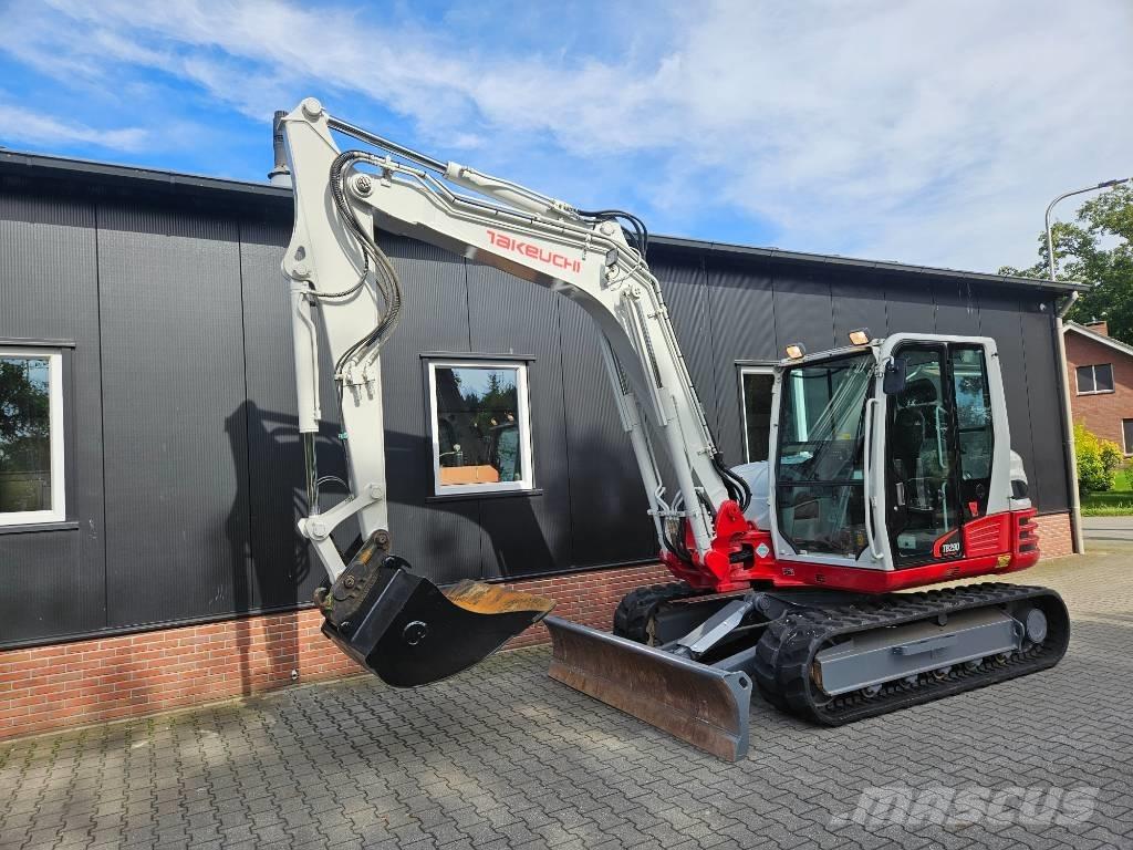 Takeuchi TB 290 中型挖掘机