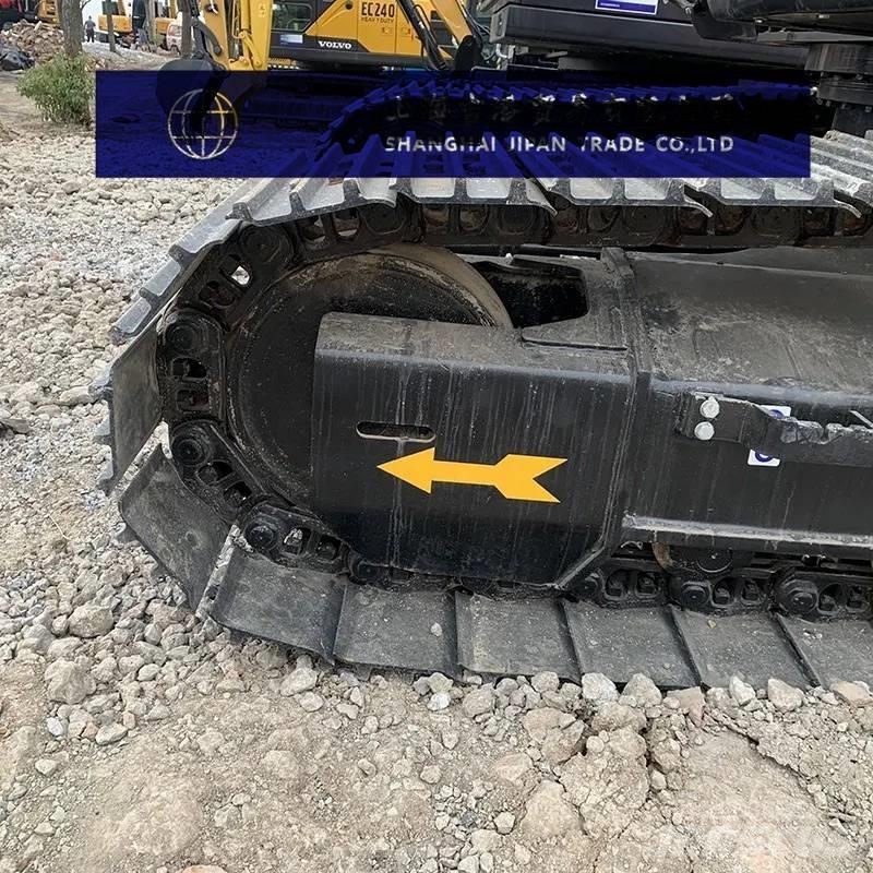 Hitachi ZX 200 履带挖掘机