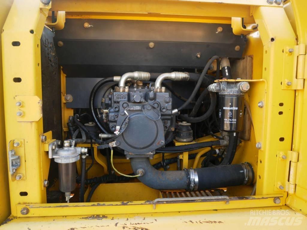Komatsu PC180NLC-7K 履带挖掘机