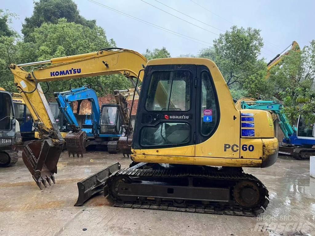 Komatsu PC 60-7 小型挖掘机
