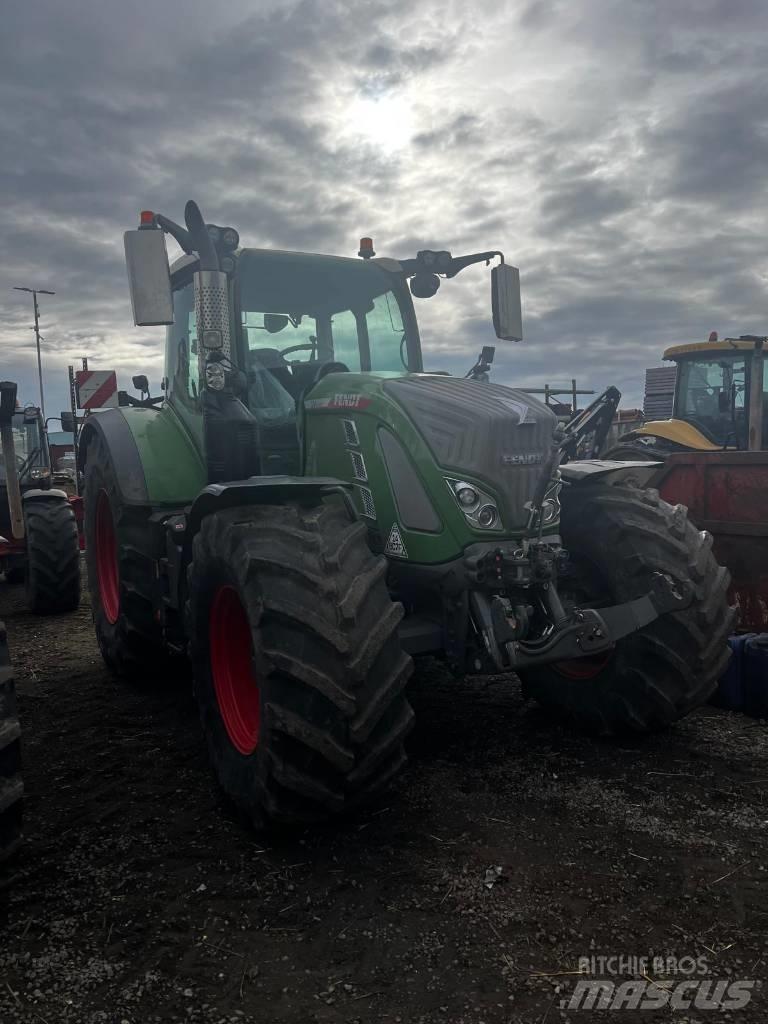Fendt 724 拖拉机/农用车