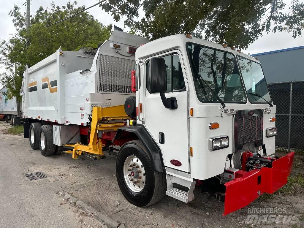 Peterbilt 320 垃圾车