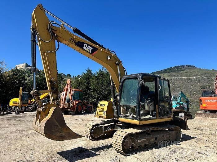 CAT 311C 特种挖掘机
