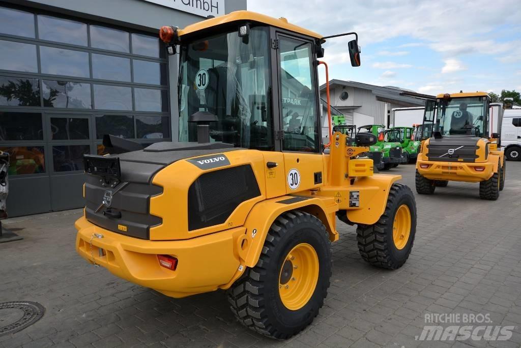 Volvo L 35 HS 轮式装载机