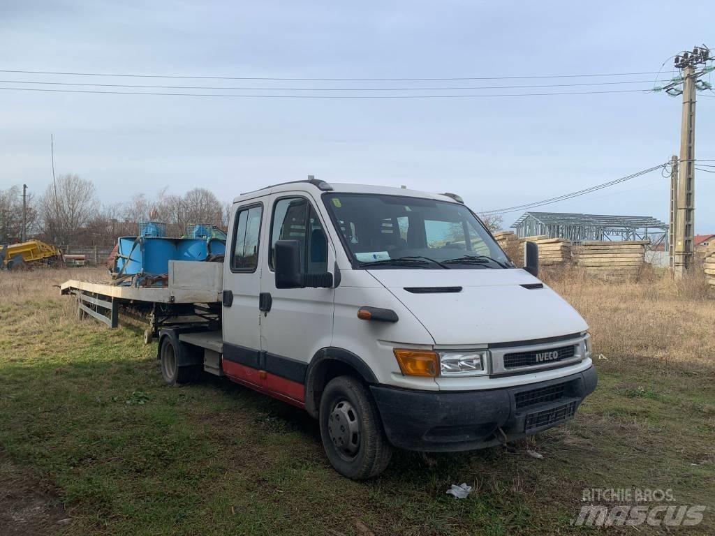 Iveco 40C 15 大型面包车