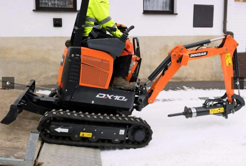 Develon DX10Z 小型挖掘机