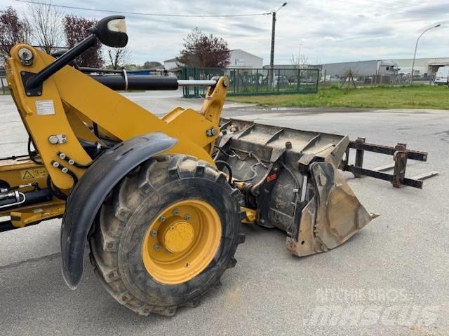 CAT 908 M 轮式装载机