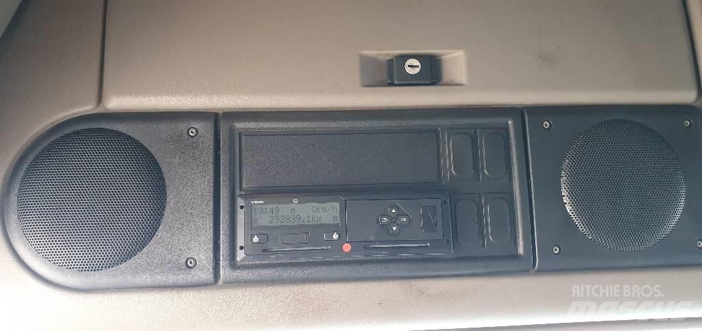 DAF XF 105.460 牵引车