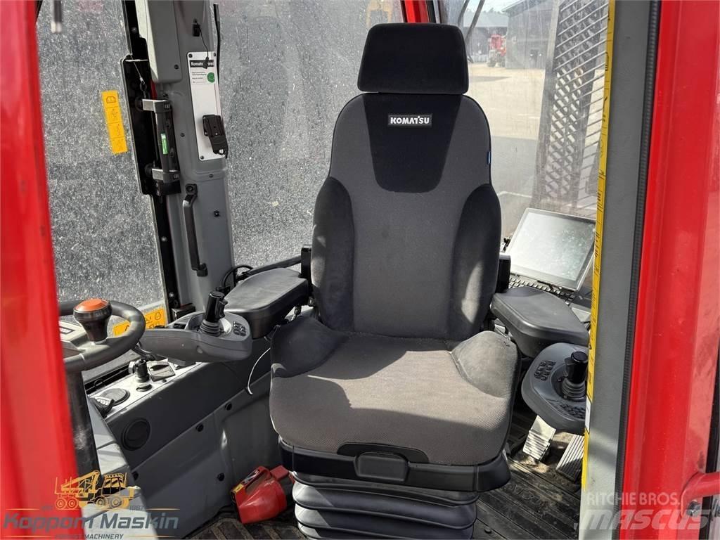 Komatsu 895 集运机