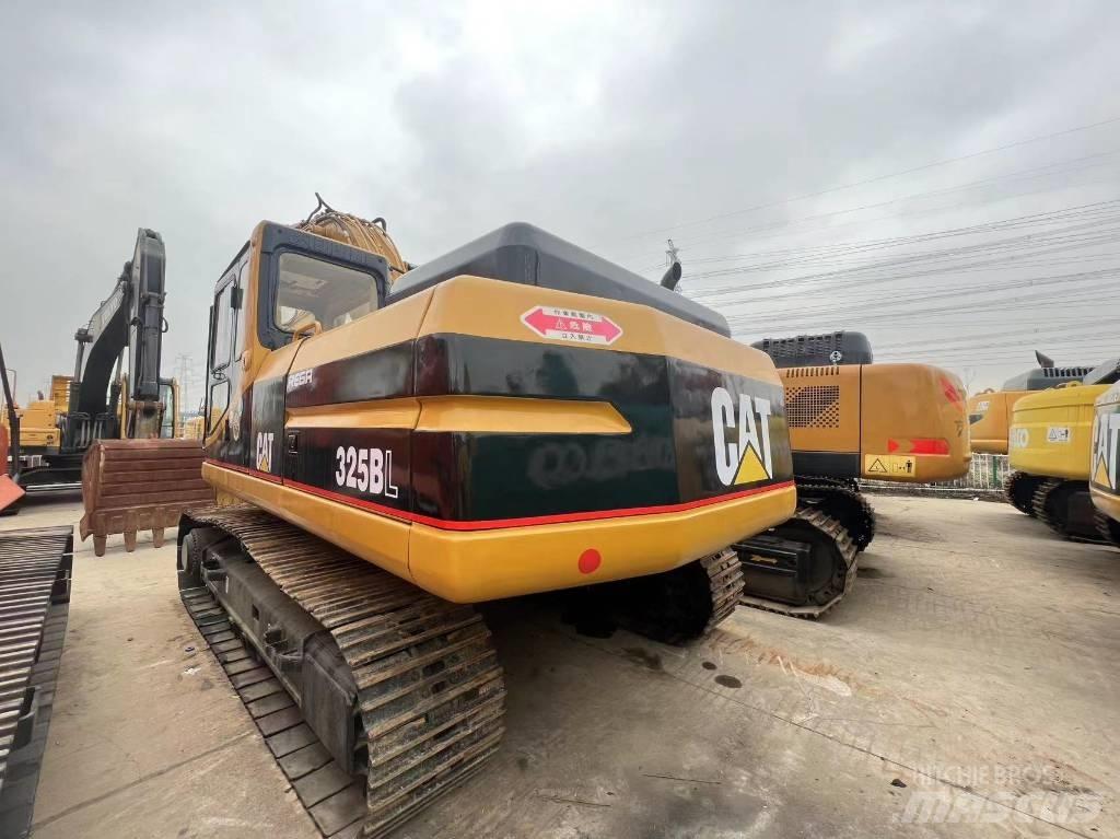 CAT 325 B L 履带挖掘机