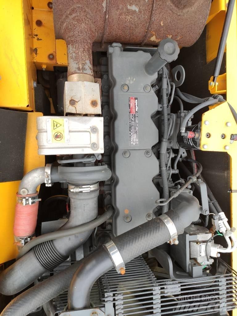 Komatsu PC 200 LC-8L 履带挖掘机