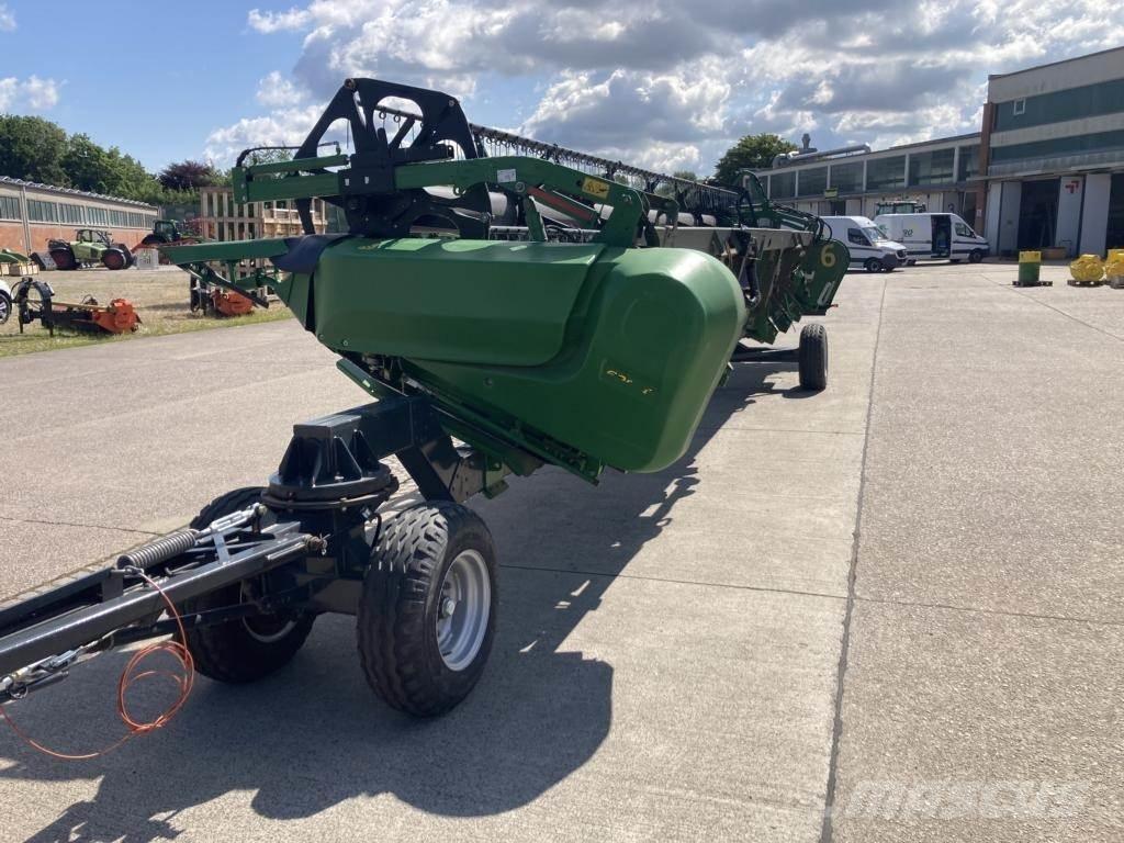 John Deere 630X 收割机机箱