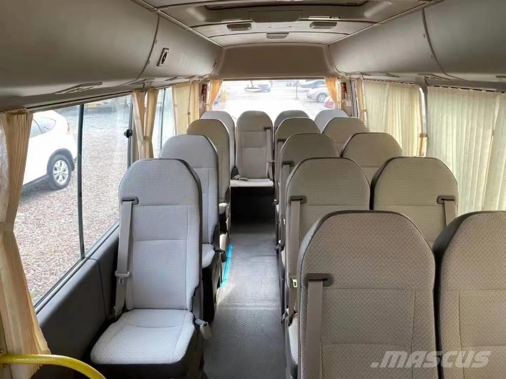 Toyota Coaster Bus 迷你巴士