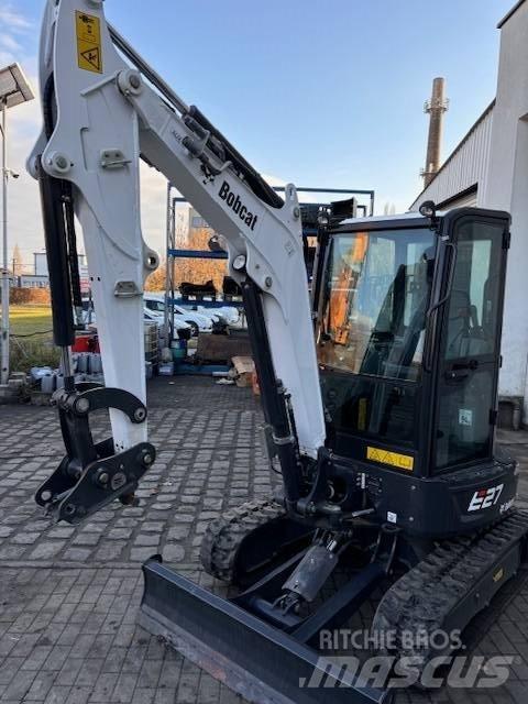 Bobcat E 27 小型挖掘机