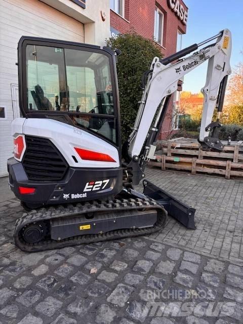 Bobcat E 27 小型挖掘机