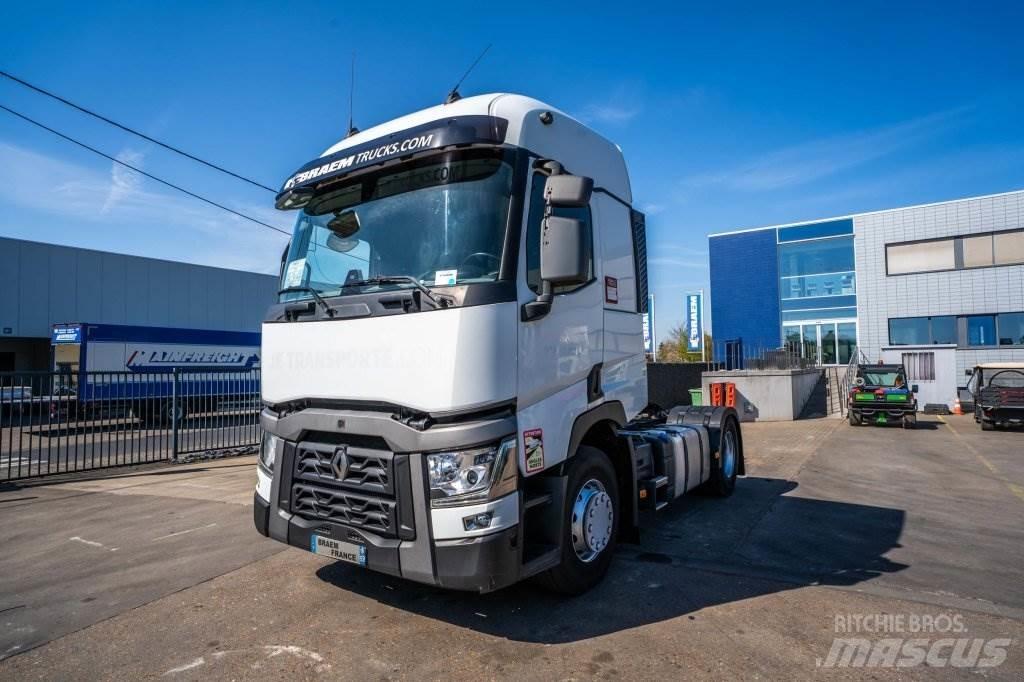Renault T 520 牵引车