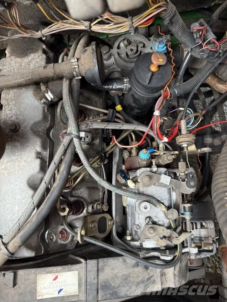 John Deere 1903 骑乘式割草机