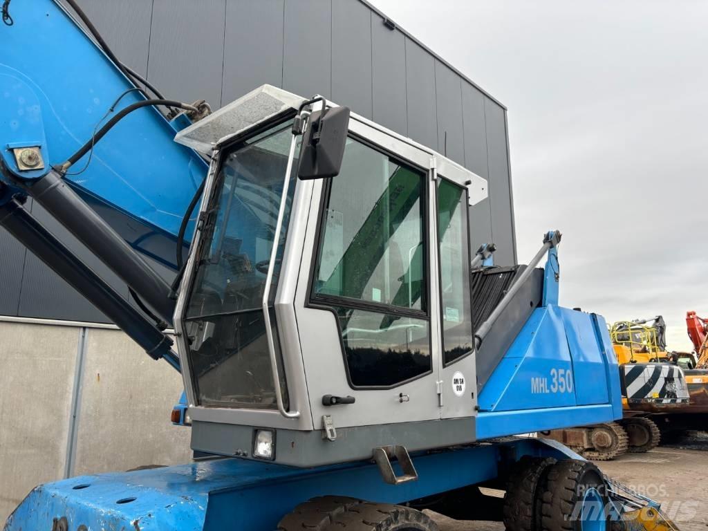 Fuchs MHL350  --  MHL 350 工业挖掘机