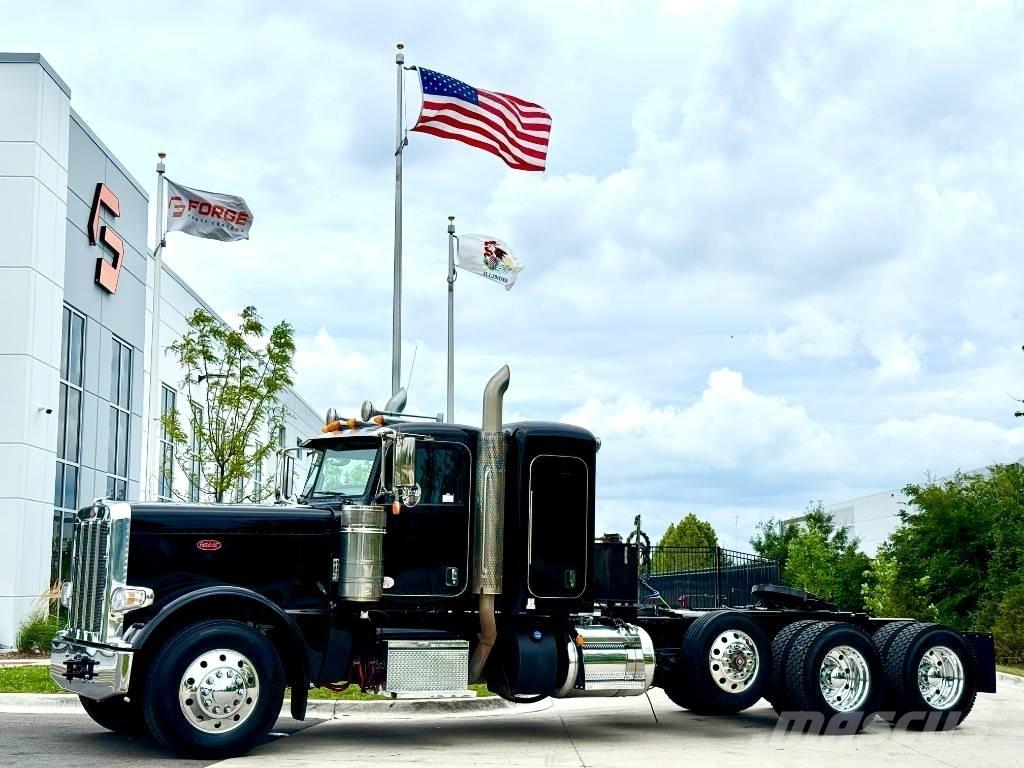 Peterbilt 389 牵引车