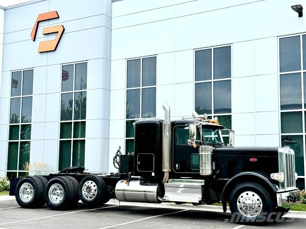 Peterbilt 389 牵引车