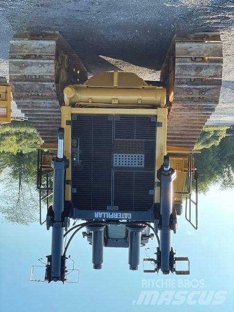 CAT D 10 T 履带式推土机