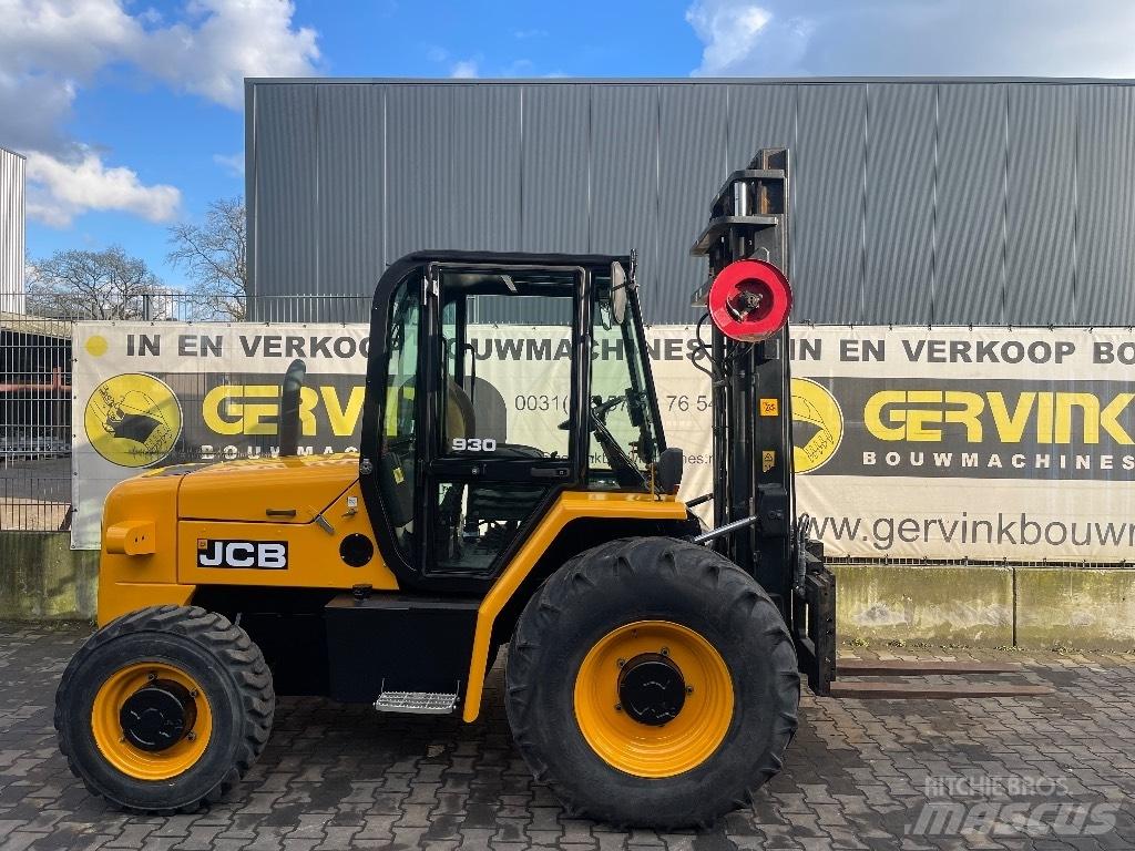 JCB 930 越野叉车|叉装车