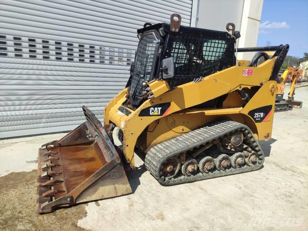 CAT 257 B 2 履带式装载机