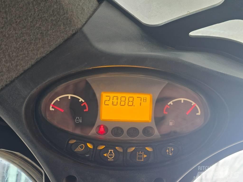 Bobcat T595 滑移装载机
