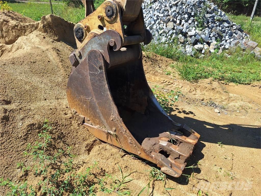 CAT M 318 C 4X4 建筑机械-其他