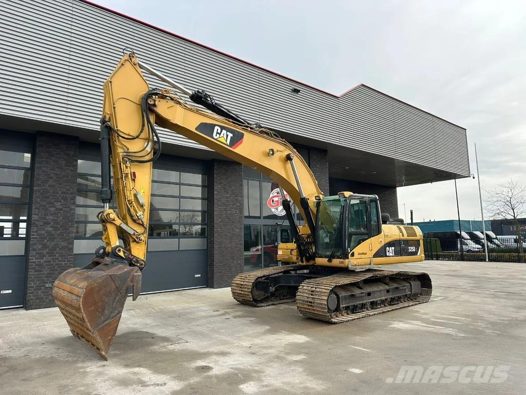 CAT 325 DL 履带挖掘机