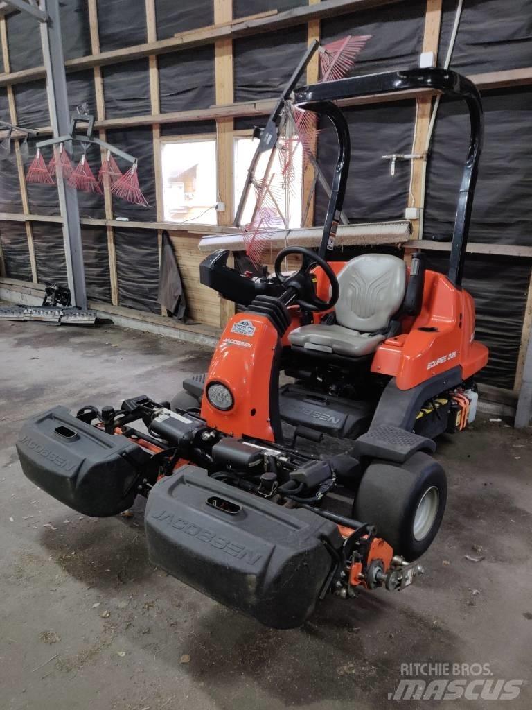 Jacobsen Eclipse 322 果岭剪草机