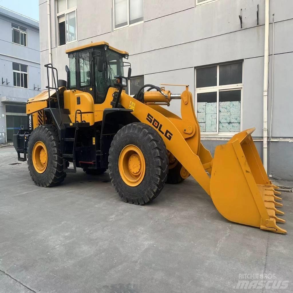 SDLG 958L 轮式装载机