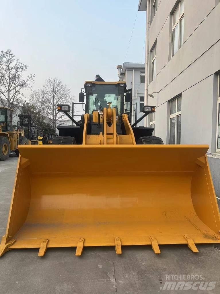 SDLG 958L 轮式装载机