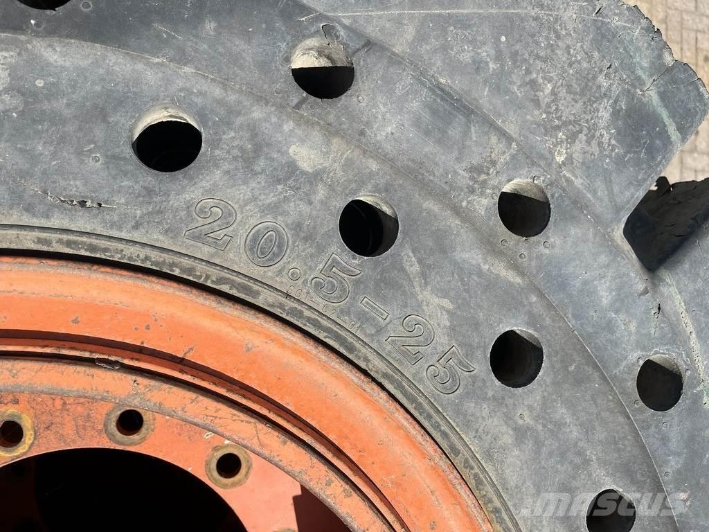 Doosan dl250 轮式装载机