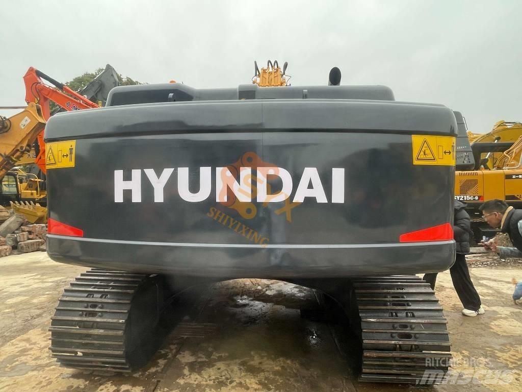 Hyundai Robex 220 履带挖掘机