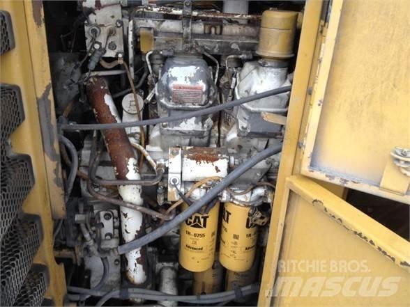 CAT 994 轮式装载机