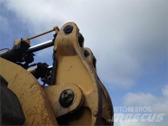 CAT 994 轮式装载机