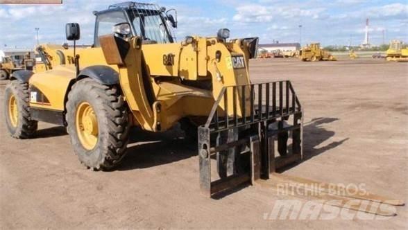 CAT TH560B 伸缩臂叉装车|叉装车